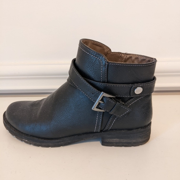 Leather Boots - Picture 4 of 5